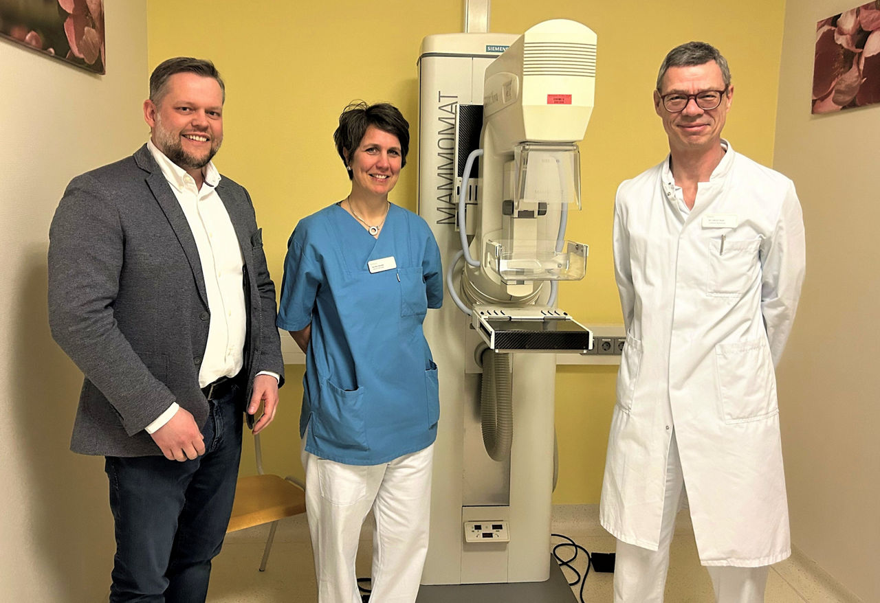 Schnelle Abklärung bei Brustkrebsverdacht: Ambulante Mammographie an den Helios Kliniken Mittelweser