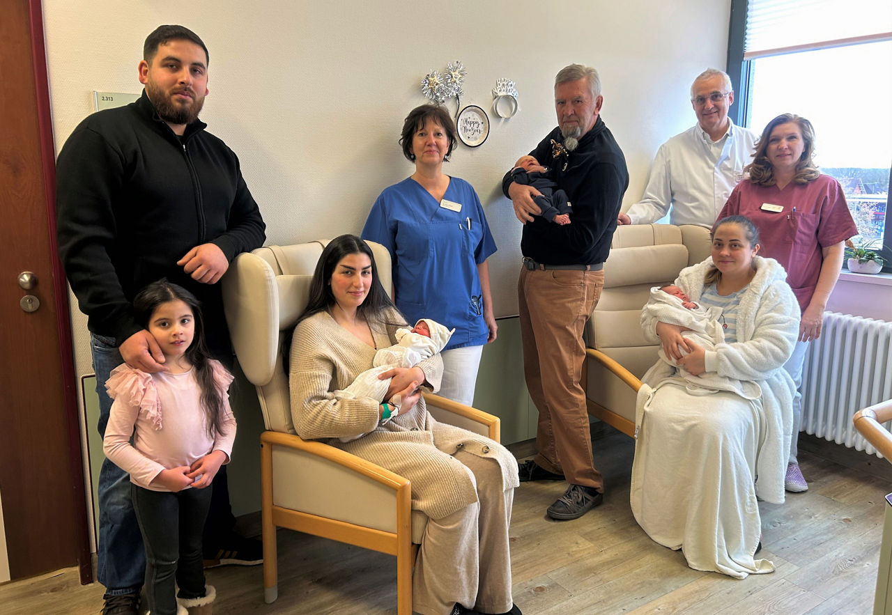 Zwei Silvesterbabys und zwei Neujahrsbabys in den Helios Kliniken Mittelweser
