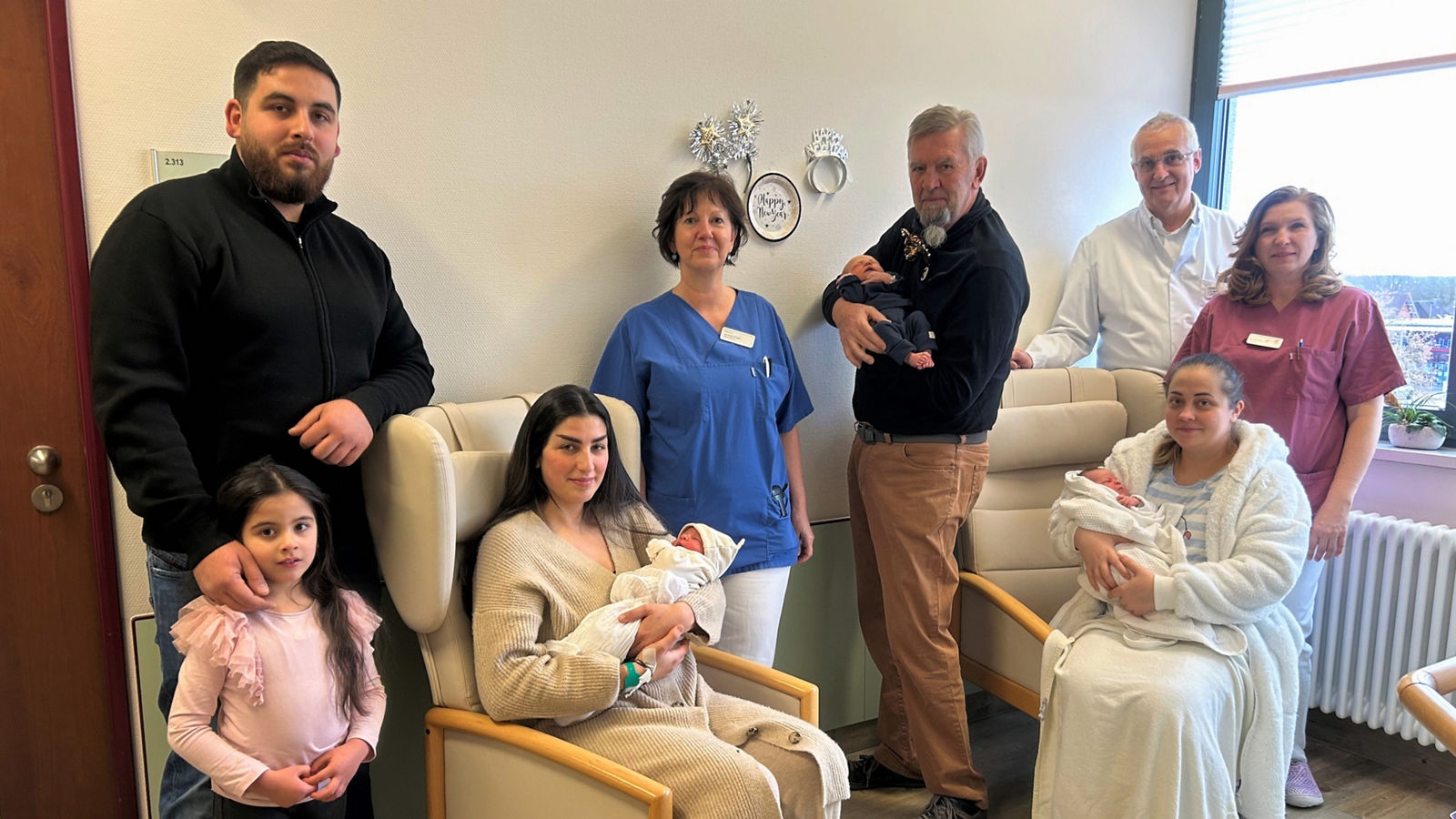 Zwei Silvesterbabys und zwei Neujahrsbabys in den Helios Kliniken Mittelweser