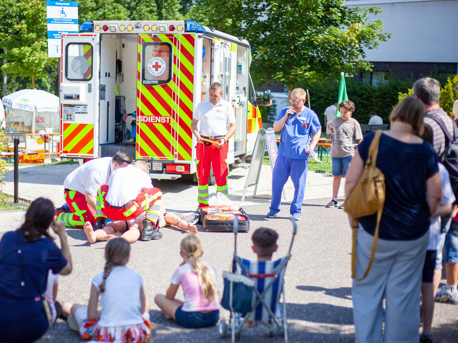 Familientag am Helios Klinikum Pforzheim - Spitzenmedizin begeistert Groß und Klein