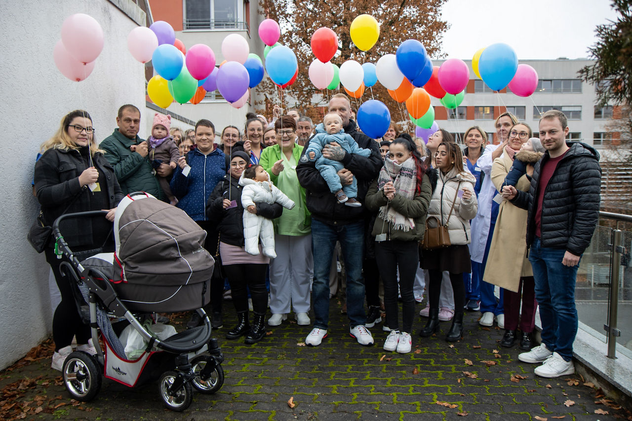 Weltfrühchentag: Helios Vogtland-Klinikum Plauen setzt ein Zeichen für die Kleinsten