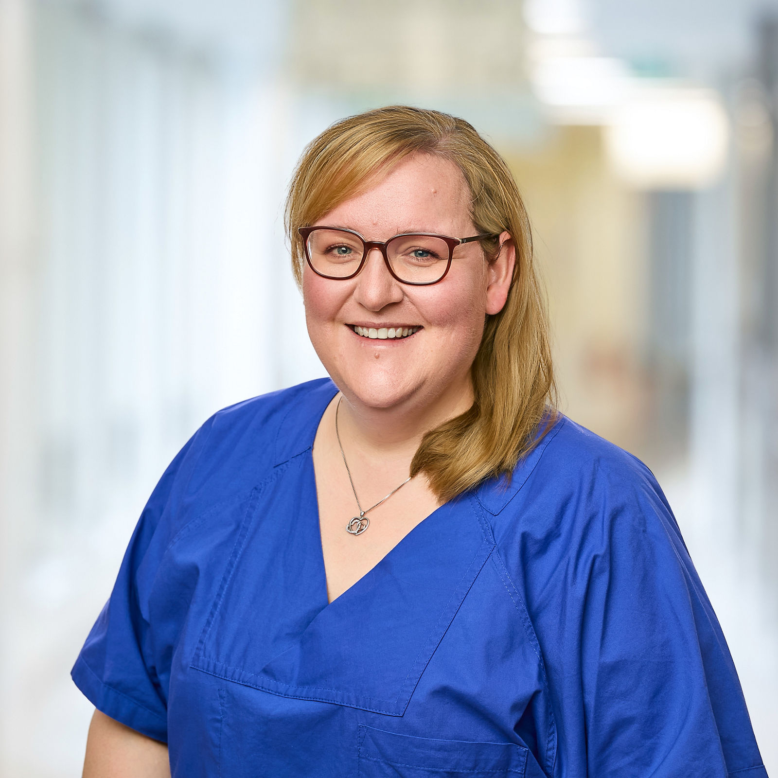 Dr. Nadine Klemke