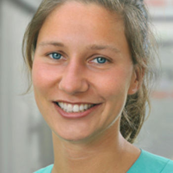 Nadine Lange