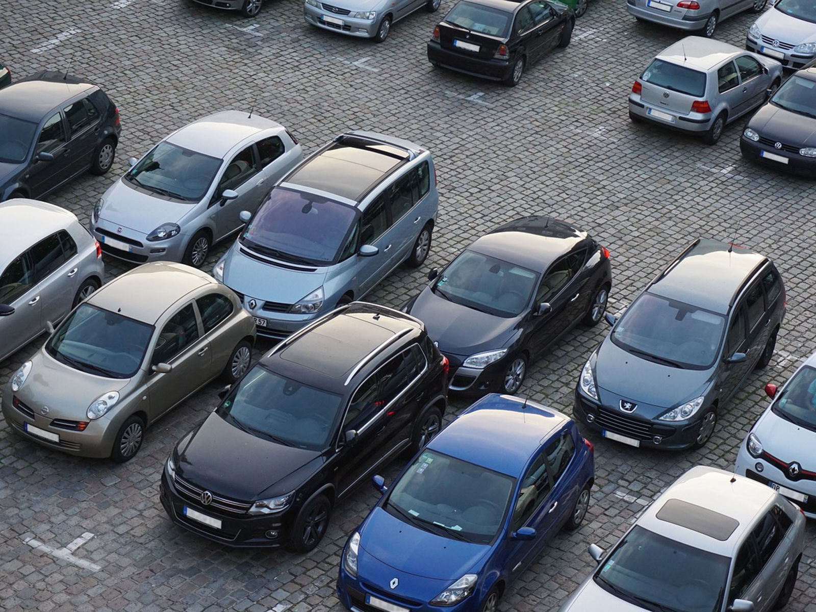 Schrankenlos parken: Mehr Komfort, weniger Wartezeiten, keine Papiertickets