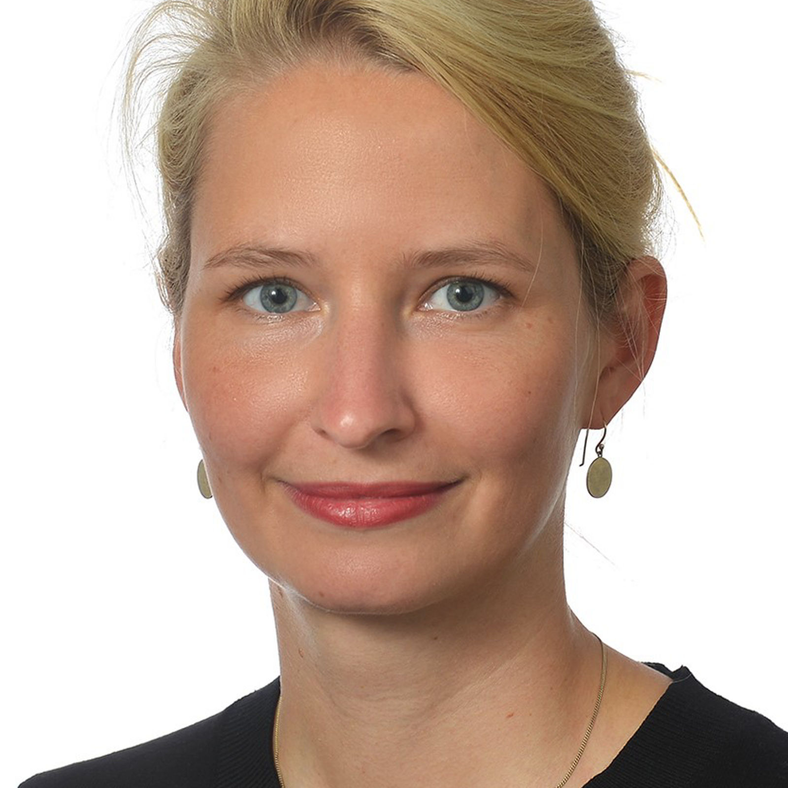 Dr. Hanna Salm