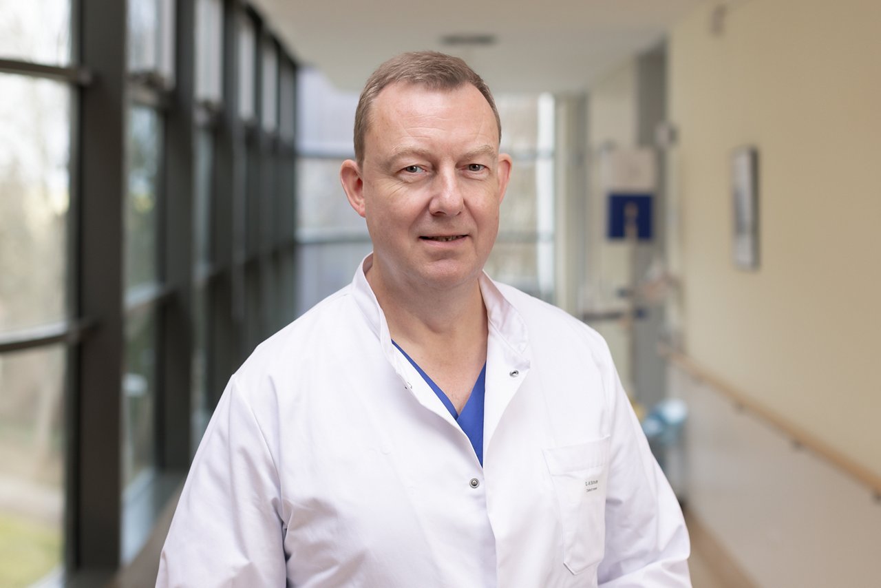Dr. med. Gerd-Wilm Schute, Chefarzt der Innerem Medizin am Klinikstandort Eisleben