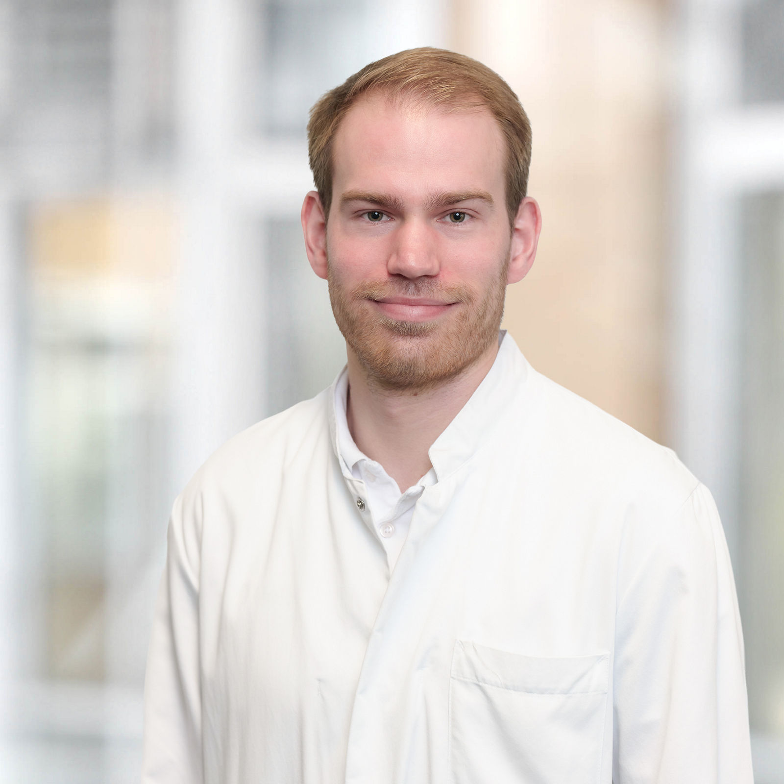 Dr. med. Sebastian Simon