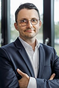 Philipp Smolka, Klinikgeschäftsführer