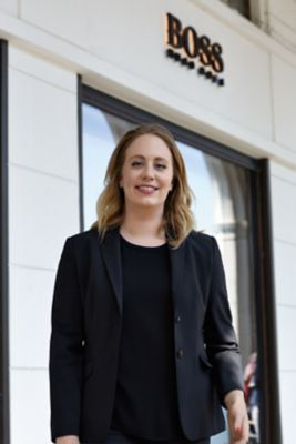 Lena Denger, Responsable de la boutique BOSS Neuer Wall, à Hambourg