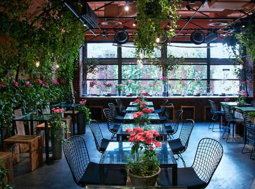 青山フラワーマーケット ティーハウス