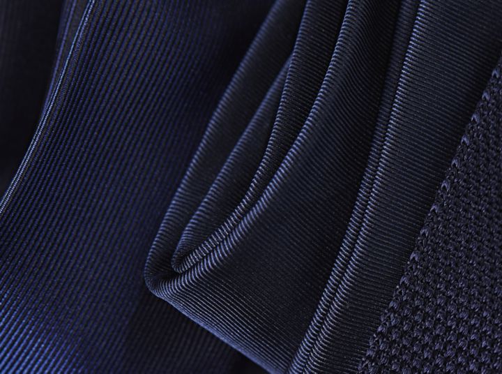 Tejidos de seda para corbatas BOSS