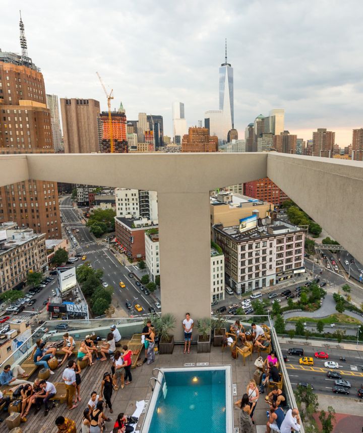 ルーフトップバーJIMMYの上空からの眺め。ソーホー、ニューヨークシティ