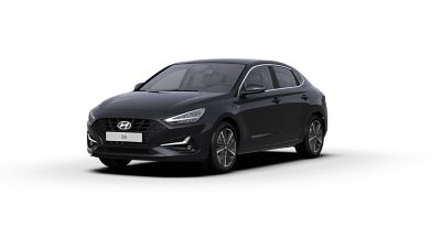 Nowy Hyundai i30 Fastback w kolorze Phantom Black.