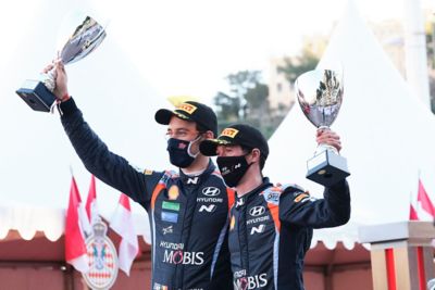 Hyundai Motorsport driver Thierry Neuville and his co-driver Martijn Wydaeghe celebrating.