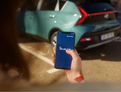 Kompaktní SUV Hyundai BAYON podporuje Apple CarPlay ™ a Android Auto ™.