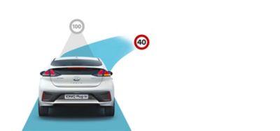 ECO-DAS coasting guide illustration of the Hyundai IONIQ Plug-in Hybrid.