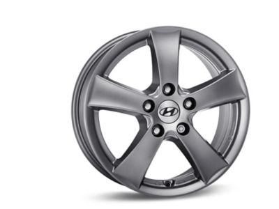 The 16″ five-spoke alloy wheel Mabuk in grey, for Hyundai i30.