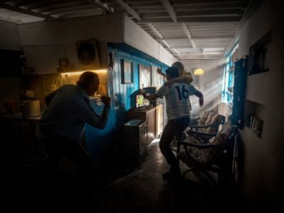 Tifosi dell'Argentina festeggiano in casa