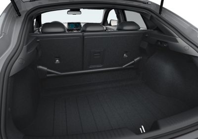 Priestranný batožinový priestor Hyundai i30 Fastback N