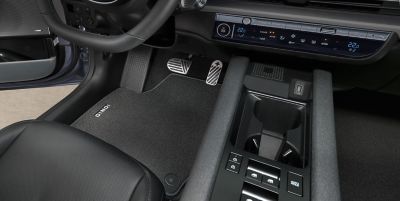 Hyundai IONIQ 6 ECONYL tappetini in tessuto della collezione Accessori Originali