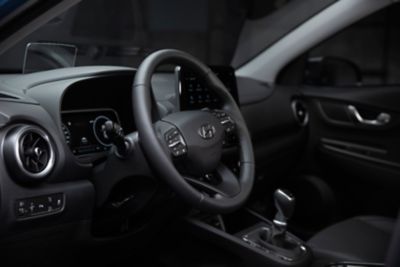 The interior design of the Hyundai Kona's cockpit.