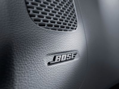 L'impianto audio BOSE di nuova Hyundai STARIA con i suoi altoparlanti ad alte prestazioni garantisce un suono perfetto