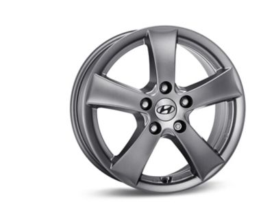 Il cerchio in lega da 16″ a cinque raggi Mabuk in grigio adatto ai pneumatici 205/55 R16 di Hyundai i30