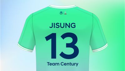 Maillot de la Team Century de Jisung Park floqué du numéro 13.