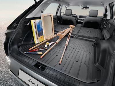 The Hyundai IONIQ 5 interior covered with the semi-rigid, anti-slip and waterproof liner