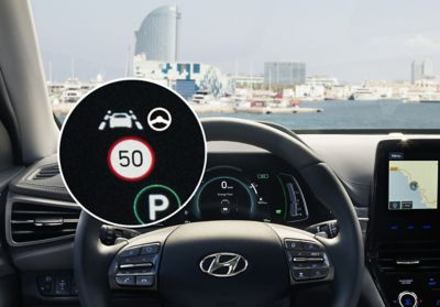 The intelligent speed limit warning in the Hyundai IONIQ Plug-in Hybrid.