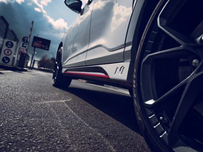 Immagine di Nuova Hyundai KONA N dal basso