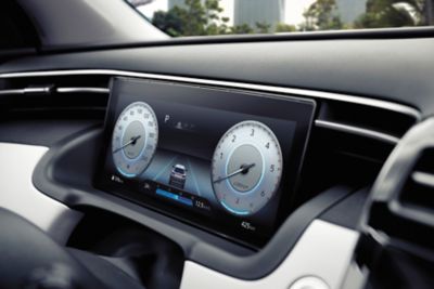 The 10.25" digital cluster inside of the Hyundai Tucson compact SUV.