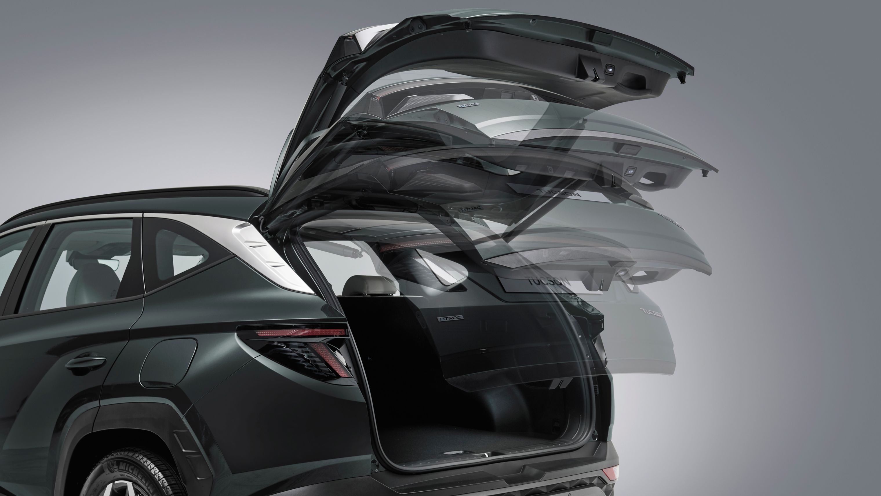 nx4 tail+gate