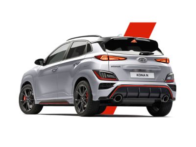 The Hyundai KONA N from the back with its double-wing roof spoiler.