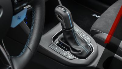 The N DCT gear stick inside a Hyundai i30 N with wet-type 8-speed dual clutch transmission.