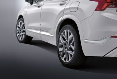 A close up of the 20 inch wheels on the Hyundai Santa Fe.