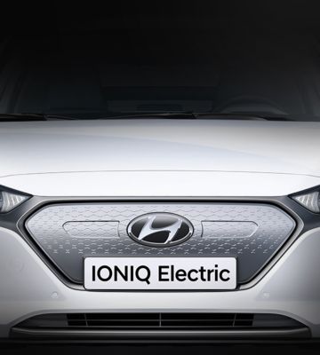 Close-up van het radiatorrooster van de Hyundai IONIQ Electric.