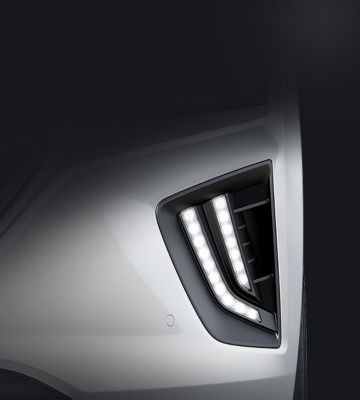 LED daytime running lights of the Hyundai IONIQ Plug-in Hybrid.