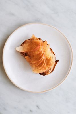 Apple & almond butter toast from Hyundai's Plant-based challenge