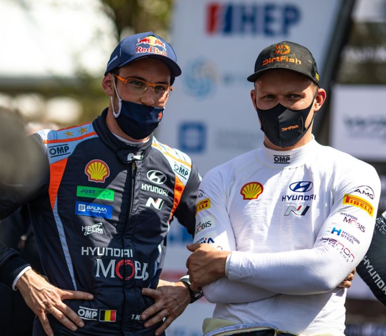 Hyundai Motorsport extends contracts with Thierry Neuville and Ott