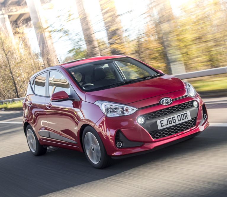 Hyundai i10 review: our favourite little city car is a Tardis on