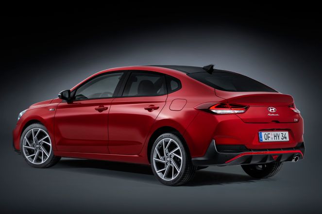 i30 Fastback images