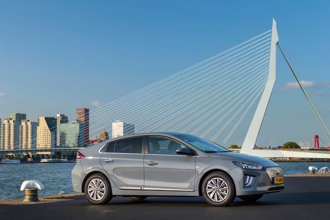 Hyundai IONIQ electric - Electric Shadow - Hyundai Motor Baltic