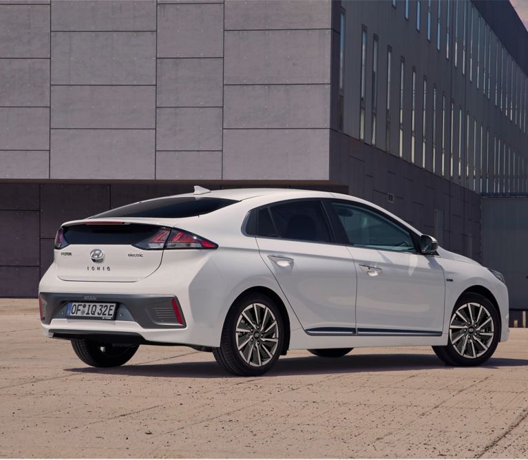Überarbeiteter Hyundai Ioniq Elektro startet ab 34.900 Euro