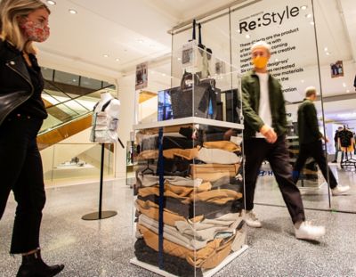 Hyundai Re:Style up-cycling car parts to stylish fashion bags designed by Rosie Assoulin.