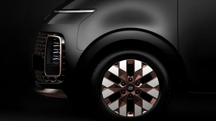 Futuristisch: Hyundai Staria als Taxi - KFZ-Anzeiger