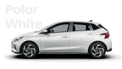 Extérieur de la Hyundai i20 en Polar White.