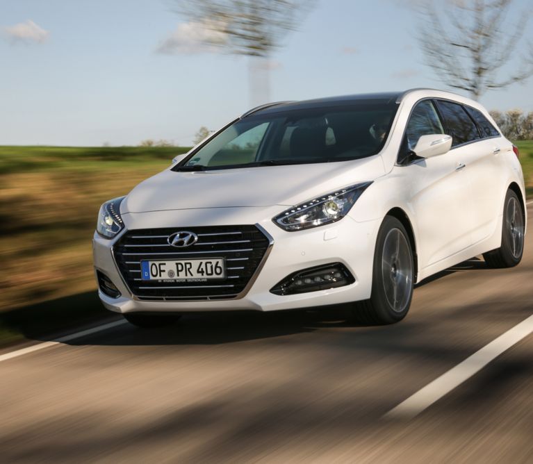 Hyundai i40 Kombi glänzt mit neuester Navigationsgeneration