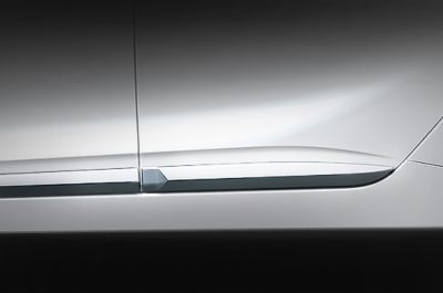 Línea de caracter lateral del Hyundai IONIQ Híbrido.