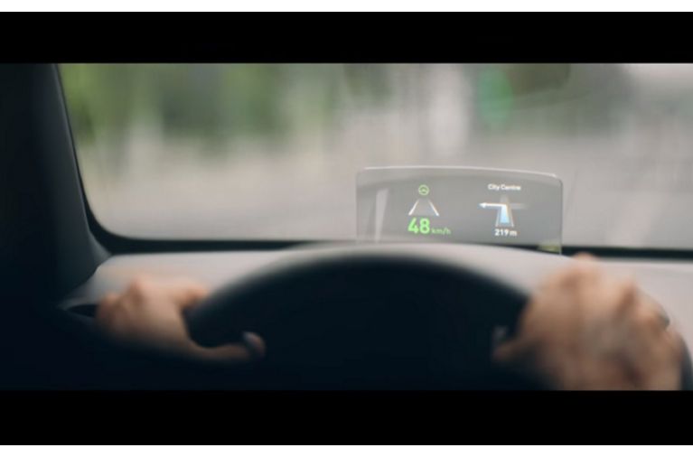 How does head-up display work?